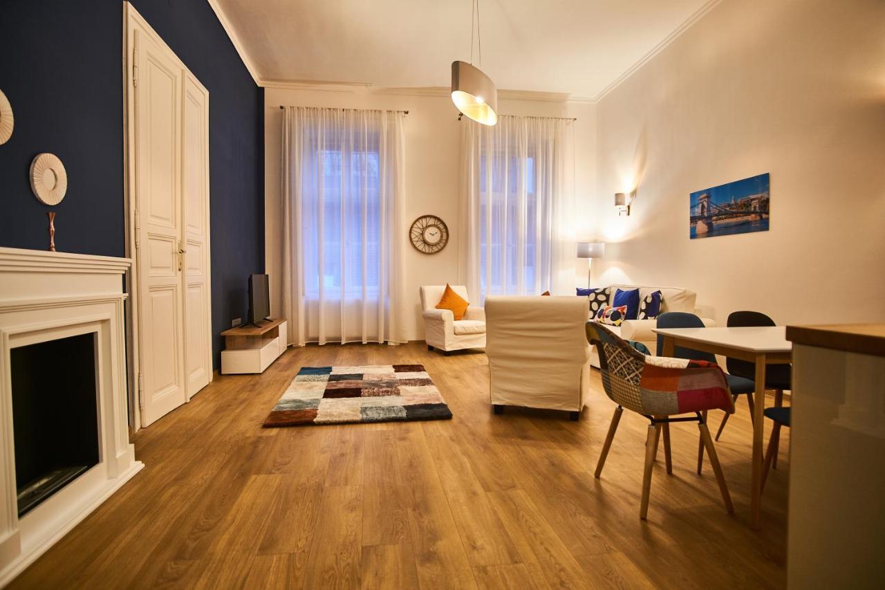 D20 Apartman | Budapest Exteriör bild
